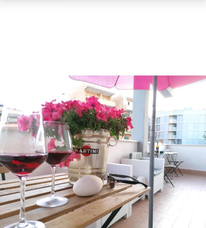 B&B Purple Italy Fiumicino Buitenkant foto